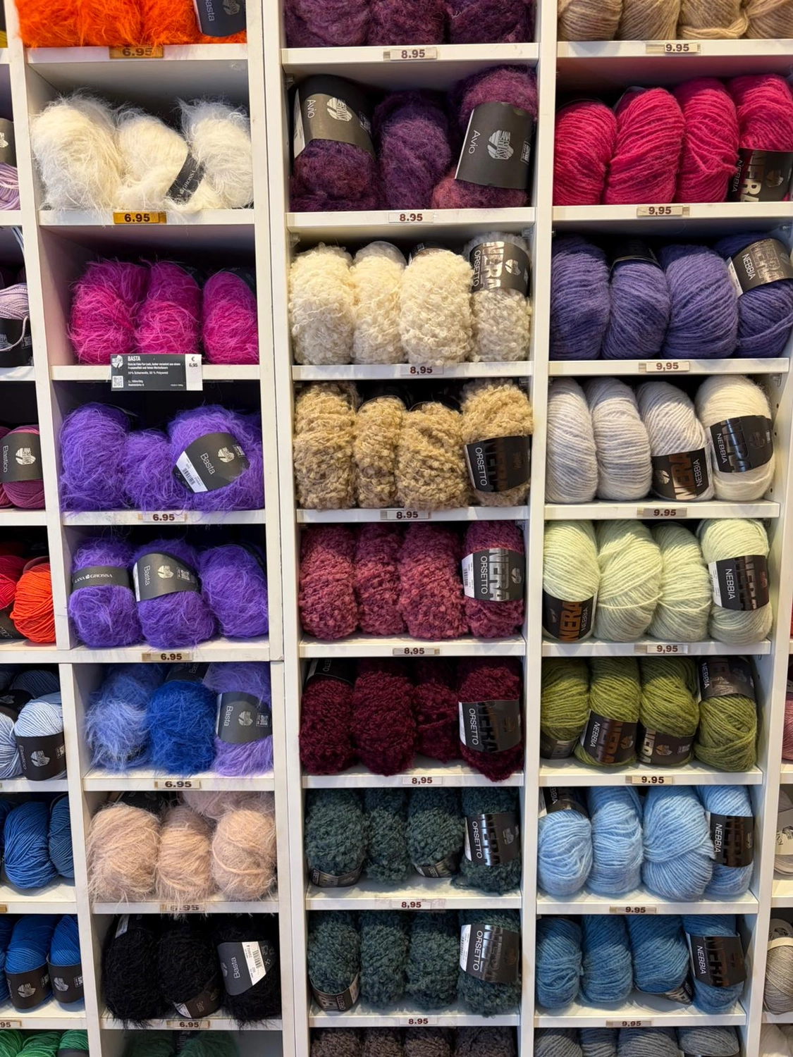 Mode & Handarbeitsdiele - Wolle, Kunsthandwerk, Mode und Accessoires - Wolle